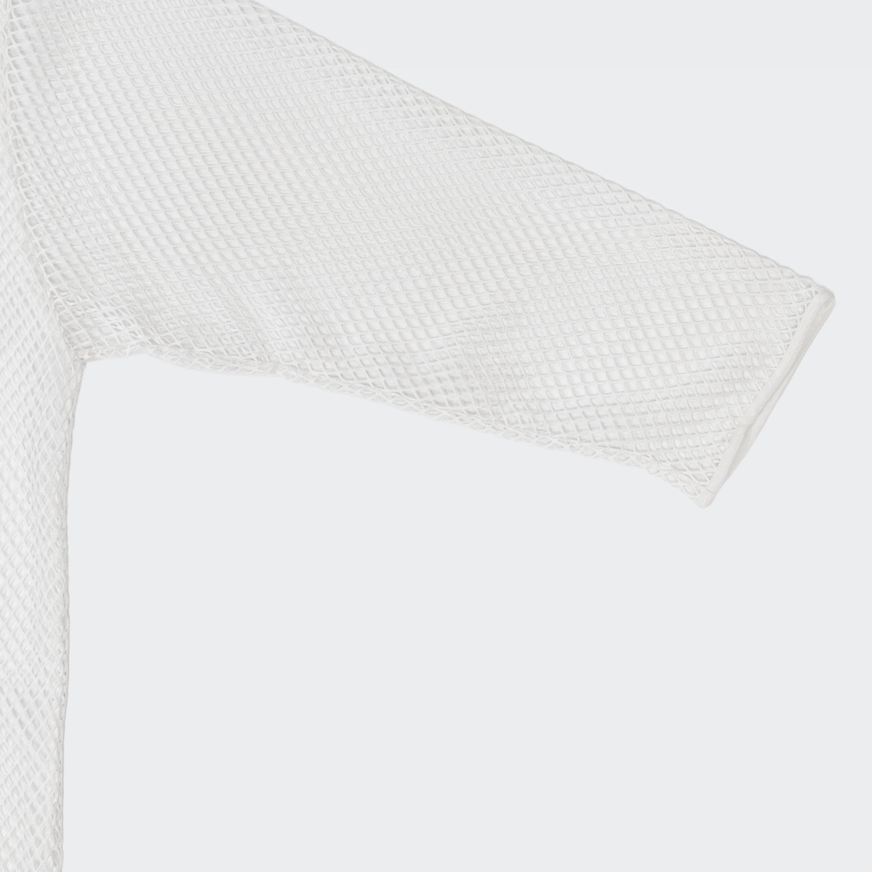 V衿メッシュプルオーバー