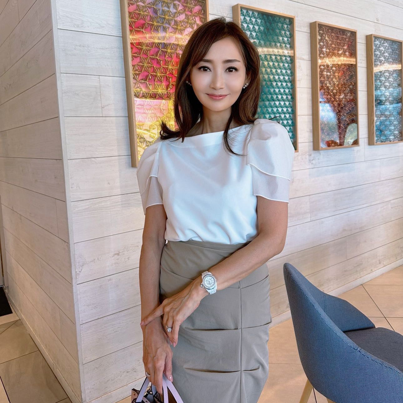 花びらスリーブプルオーバー