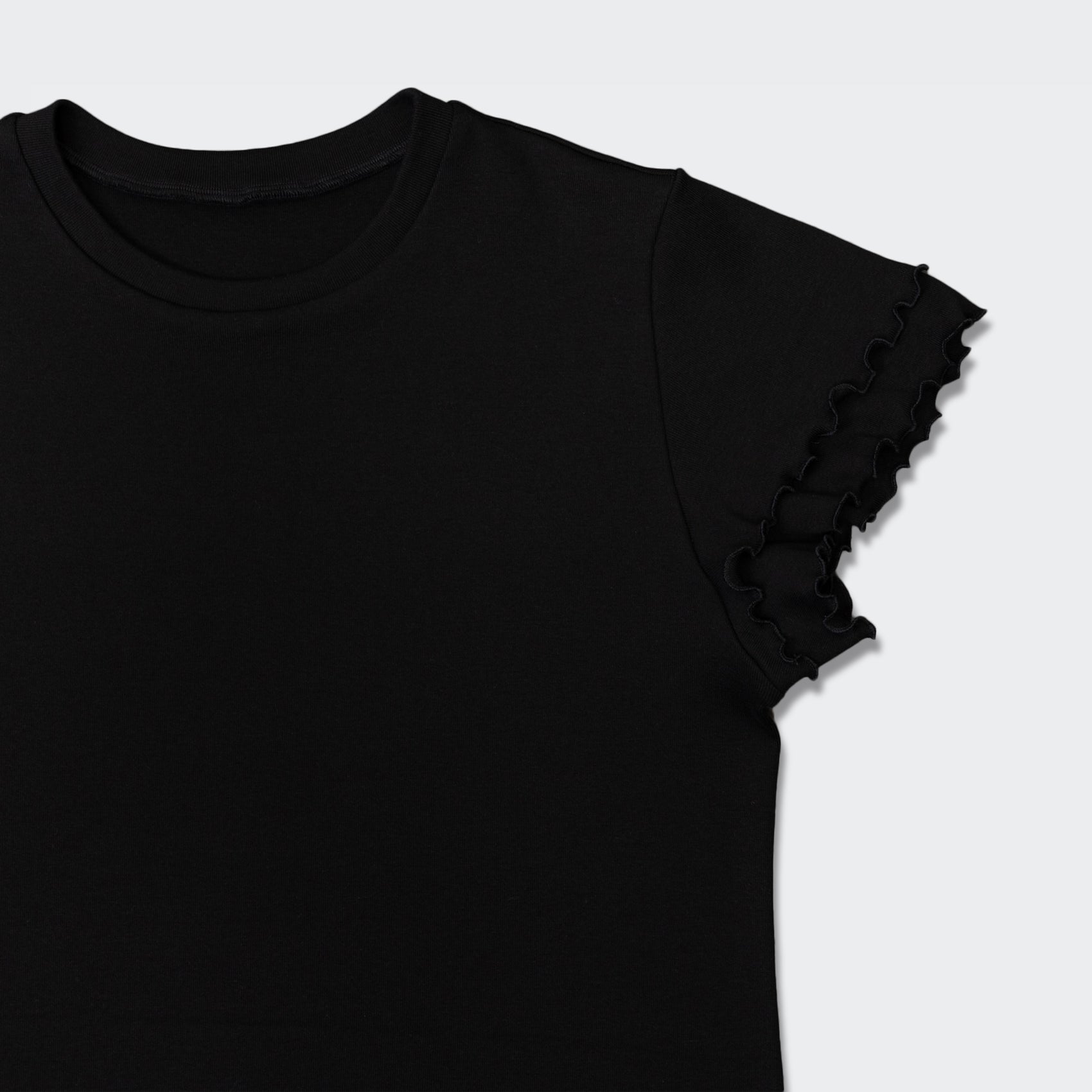 袖フリルプルオーバー