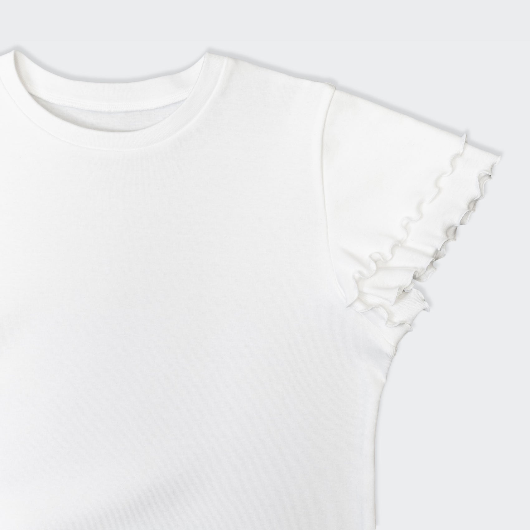 袖フリルプルオーバー