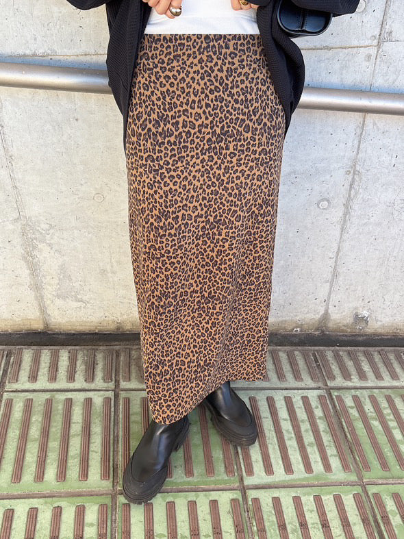 ウエストリブロングタイトスカート